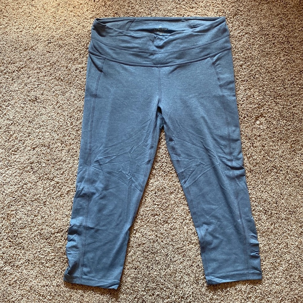 Athleta Crop Leggings